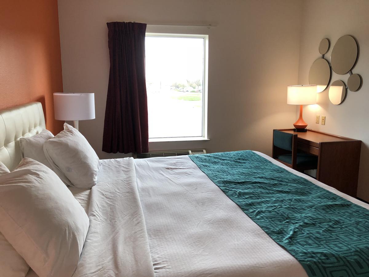 Howard Johnson By Wyndham Airport Louisville Dış mekan fotoğraf